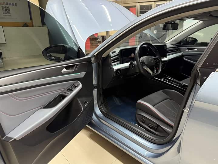 Фото 8 - Volkswagen Lamando L