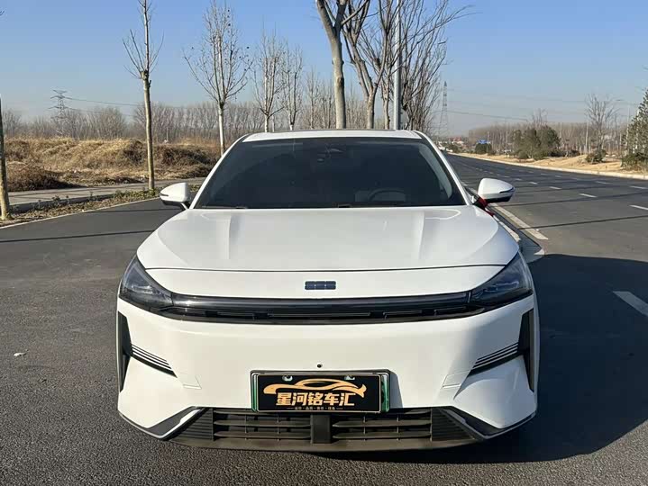 Фото 2 - Geely Galaxy L6