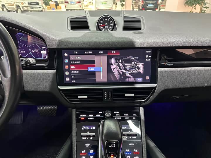 Фото 6 - Porsche Cayenne