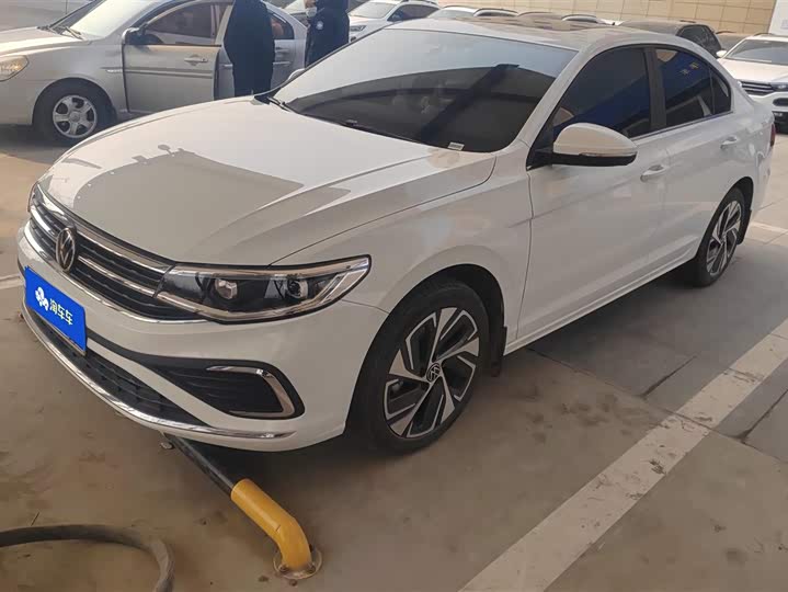 Фото 1 - Volkswagen Bora