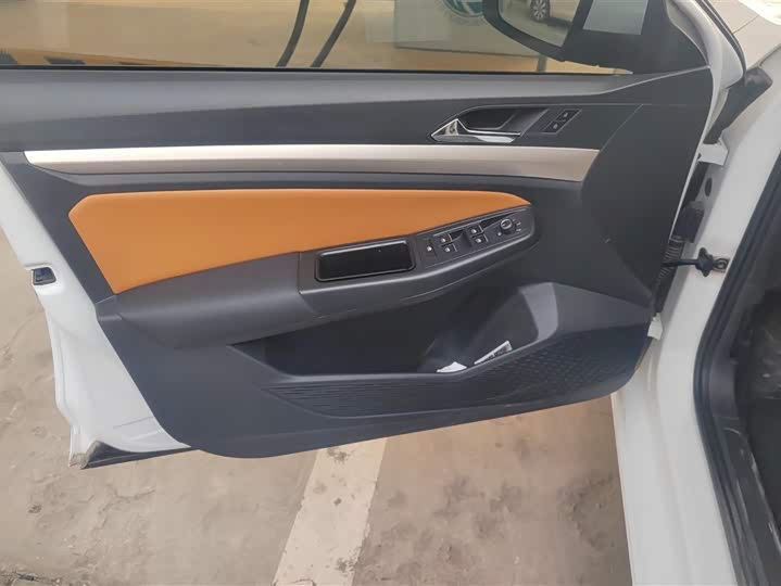 Фото 7 - Volkswagen Bora