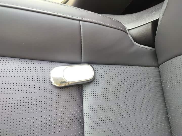 Фото 9 - Leapmotor B10