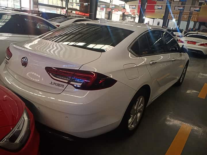 Фото 7 - Buick Regal