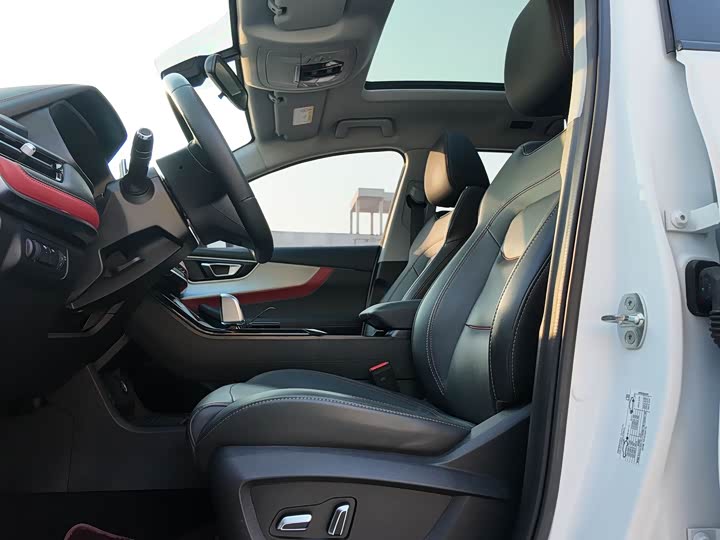 Фото 7 - Chery Tiggo 7