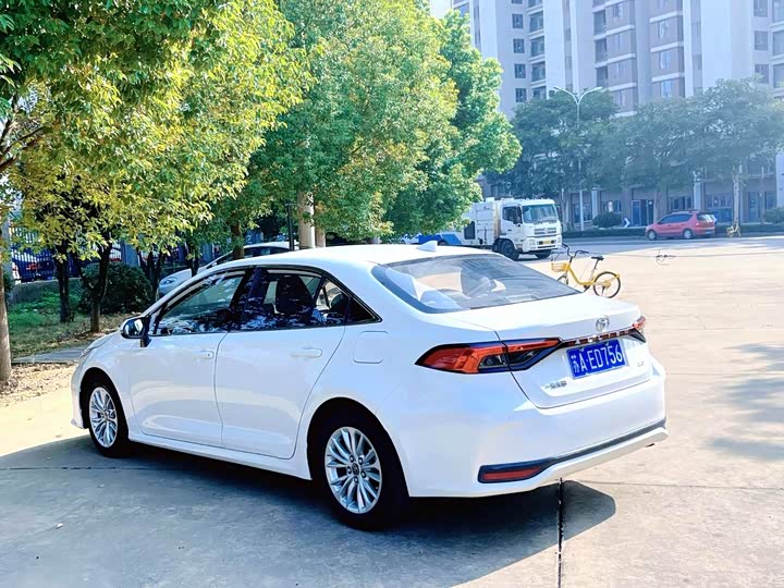 Фото 6 - Toyota Allion