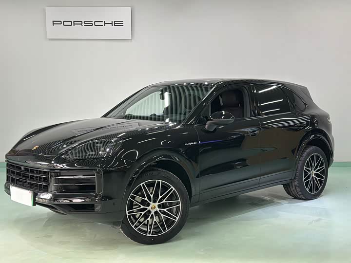 Фото 1 - Porsche Cayenne Hybrid