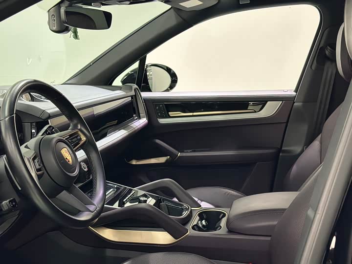 Фото 7 - Porsche Cayenne Hybrid