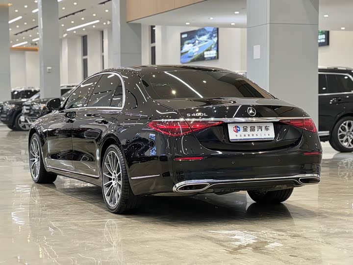 Фото 6 - Mercedes-Benz S-Class