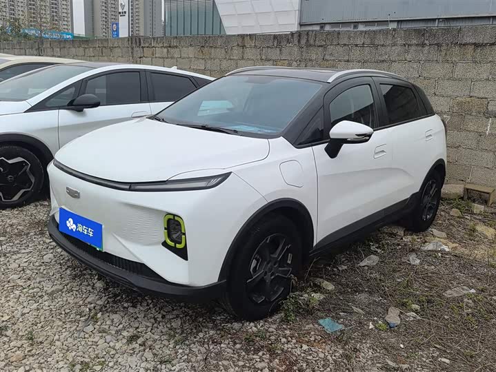 Фото 1 - Geely Geometry E Firefly