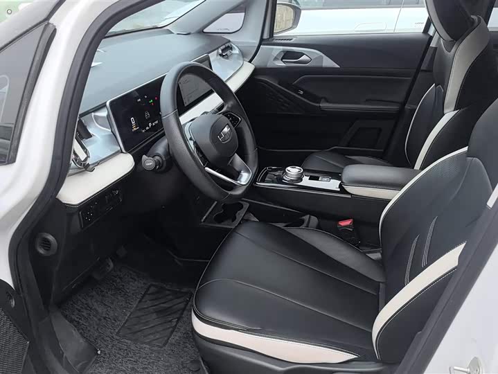 Фото 9 - Geely Geometry E Firefly