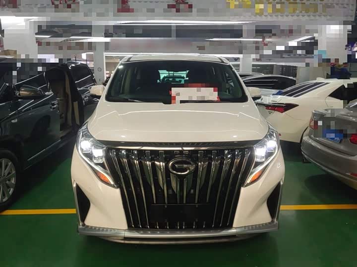 Фото 3 - GAC Trumpchi M8