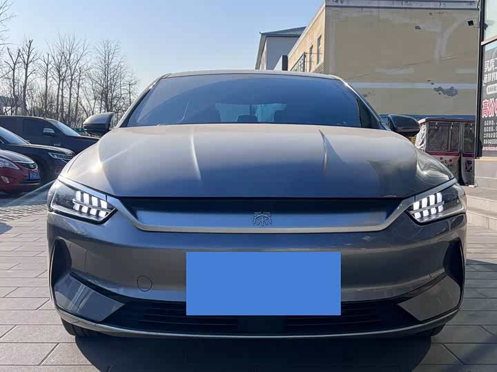 Фото 1 - BYD Qin Plus