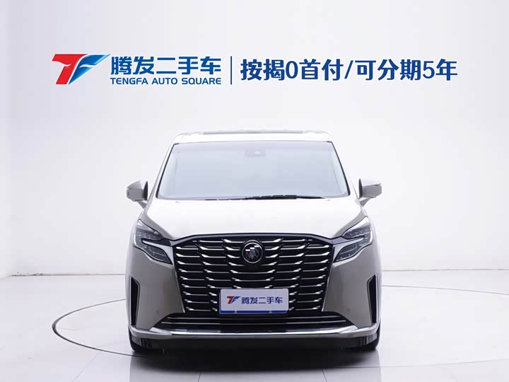 Фото 2 - Buick GL8 ES