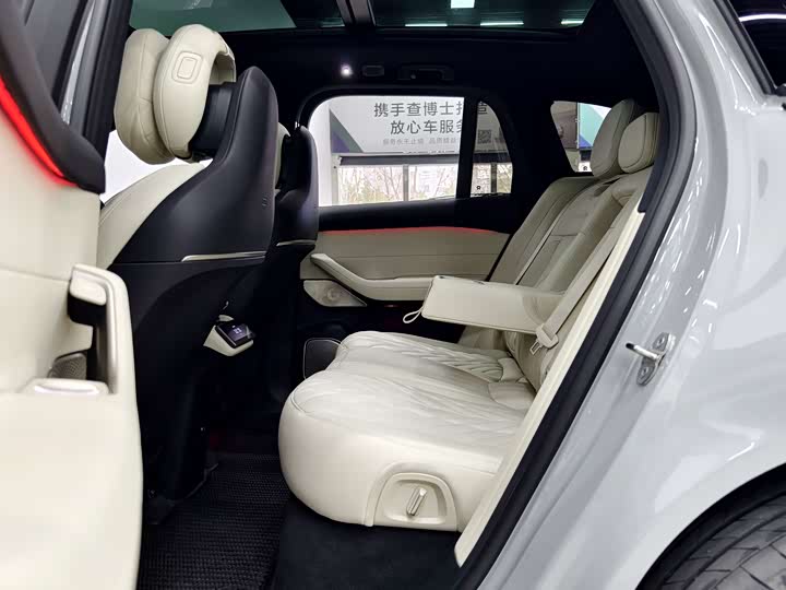 Фото 9 - Nio ES6