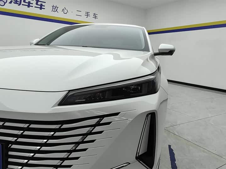 Фото 5 - Changan Eado Plus