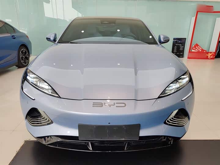 Фото 3 - BYD Seal