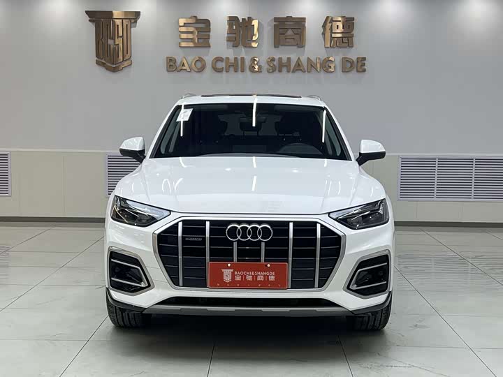 Фото 4 - Audi Q5L