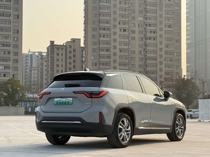 Фото 6 - Nio ES6