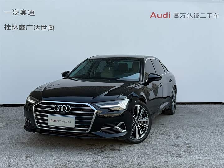 Фото 1 - Audi A6L