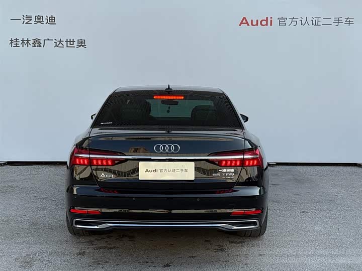 Фото 5 - Audi A6L