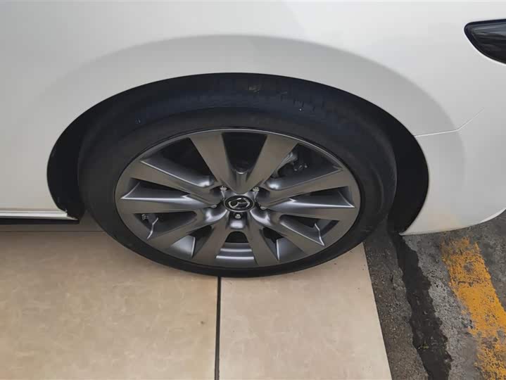 Фото 6 - Mazda 3 (Axela)