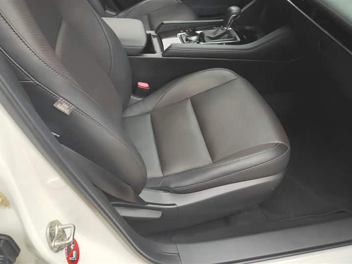 Фото 8 - Mazda 3 (Axela)