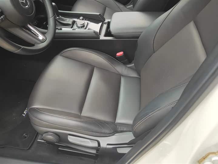 Фото 9 - Mazda 3 (Axela)