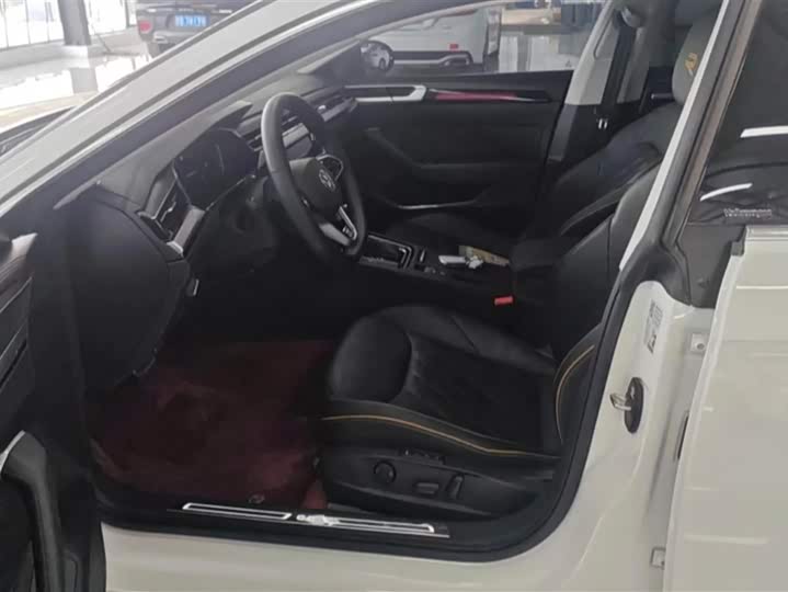 Фото 9 - Volkswagen CC