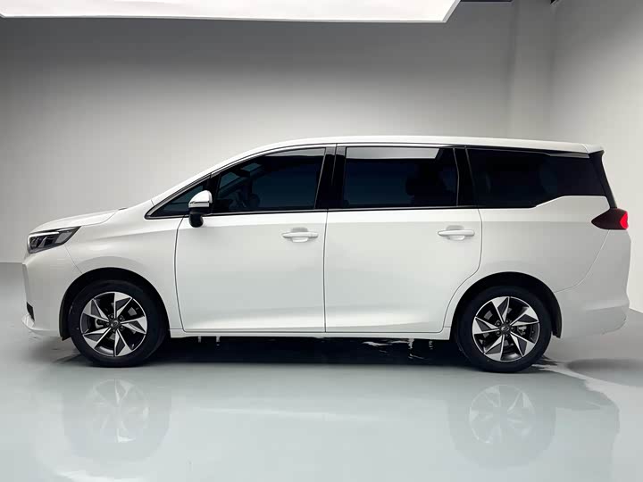 Фото 5 - GAC Trumpchi M6