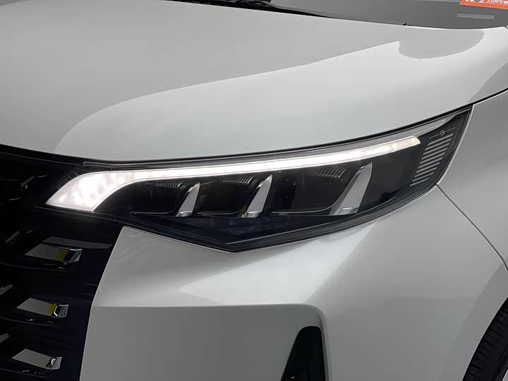 Фото 6 - GAC Trumpchi M6