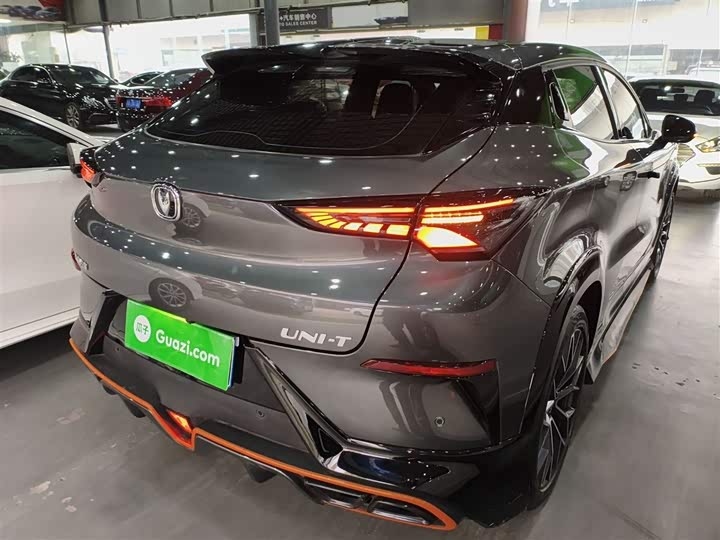 Фото 7 - Changan UNI-T