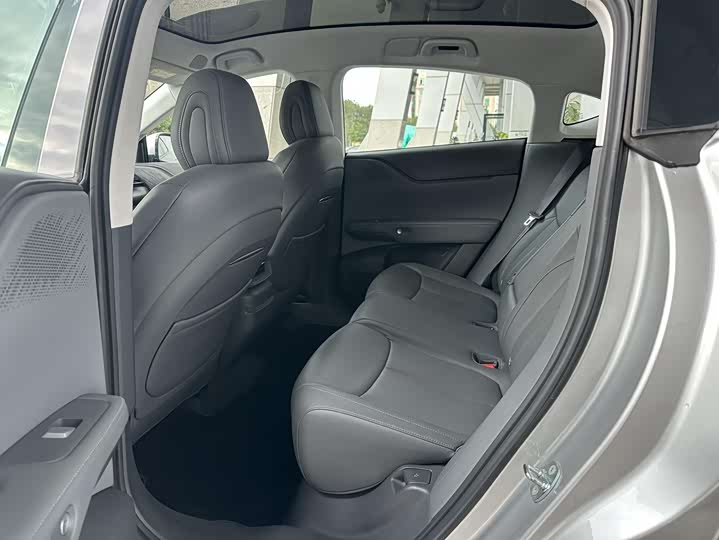 Фото 6 - XPeng G6