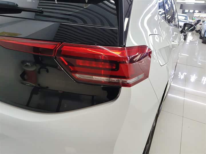 Фото 8 - Volkswagen ID.3