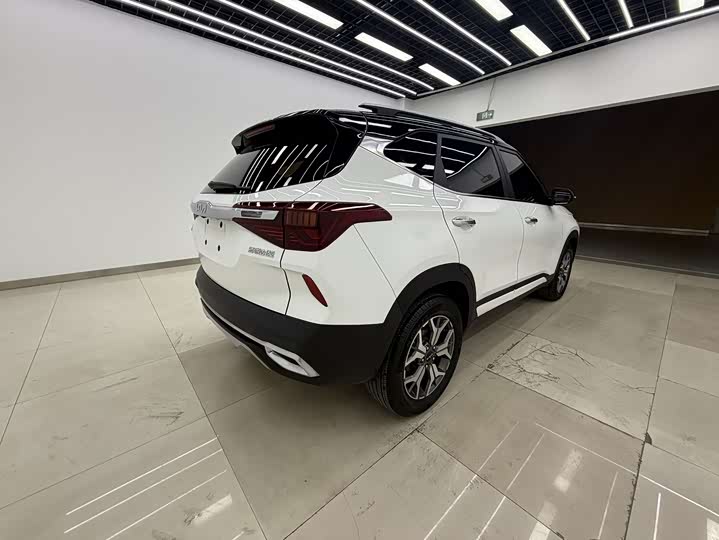 Фото 4 - Kia KX3
