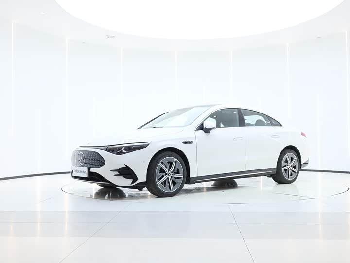 Фото 1 - Mercedes-Benz CLA-Class EV