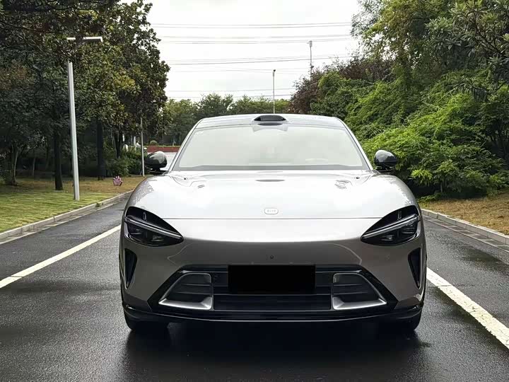 Фото 2 - Xiaomi YU7