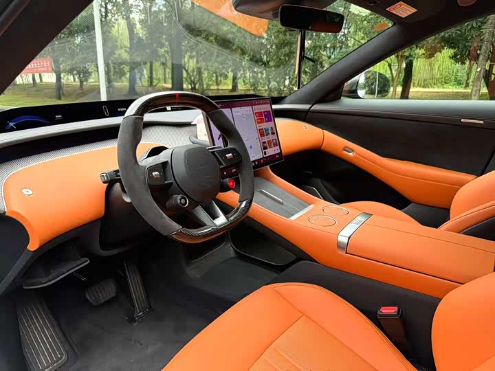 Фото 4 - Xiaomi YU7