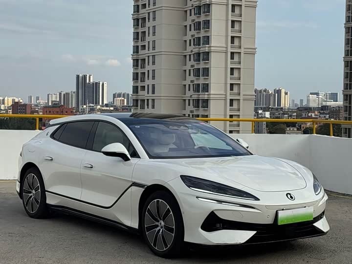 Фото 3 - Denza Z9GT