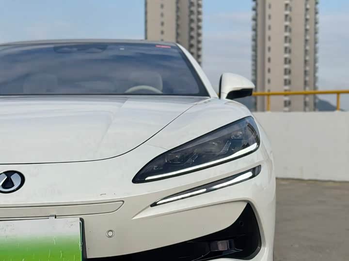 Фото 4 - Denza Z9GT