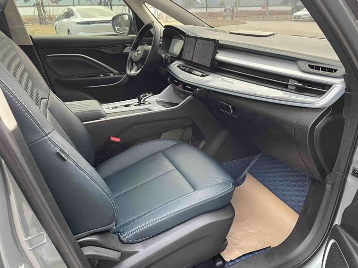 Фото 5 - Geely Jiaji