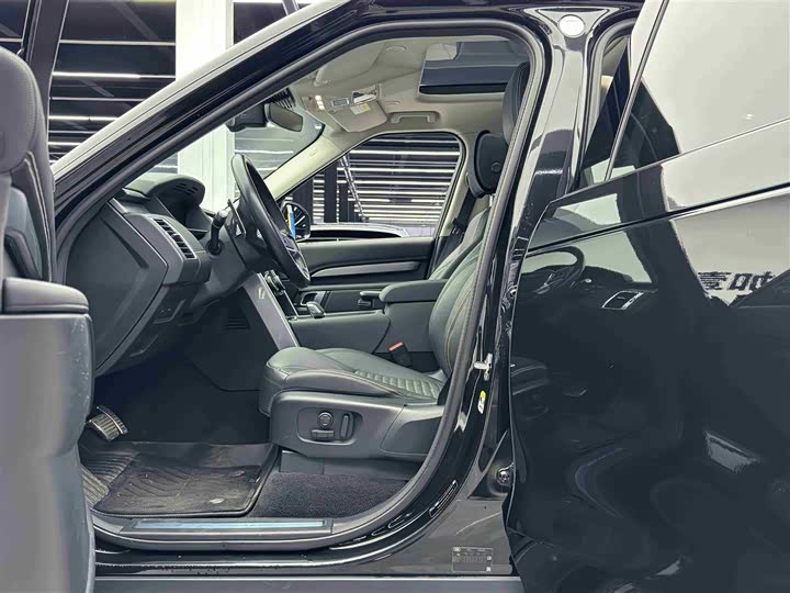 Фото 6 - Land Rover Discovery