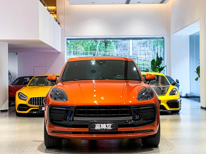 Фото 2 - Porsche Macan