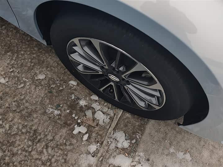 Фото 6 - GAC Trumpchi Empow R