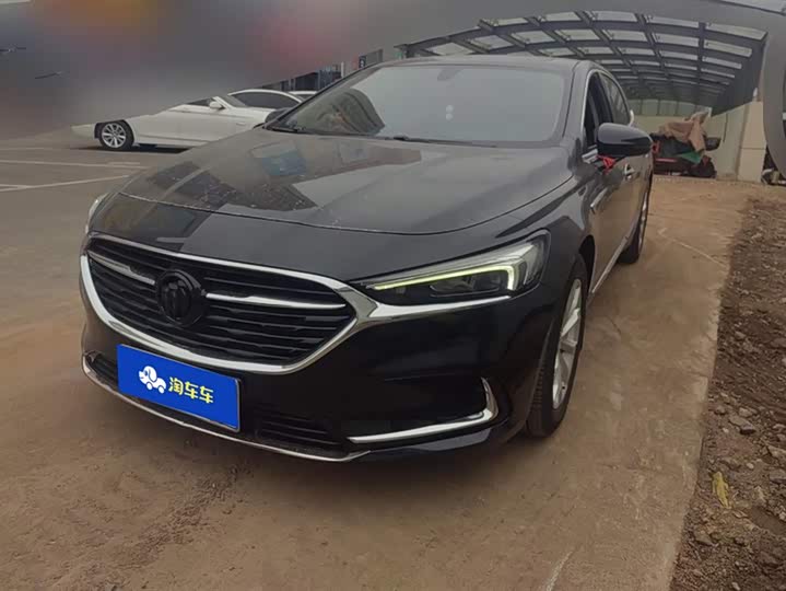 Фото 1 - Buick LaCrosse