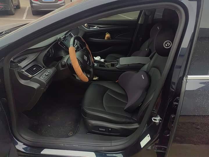 Фото 9 - Buick LaCrosse