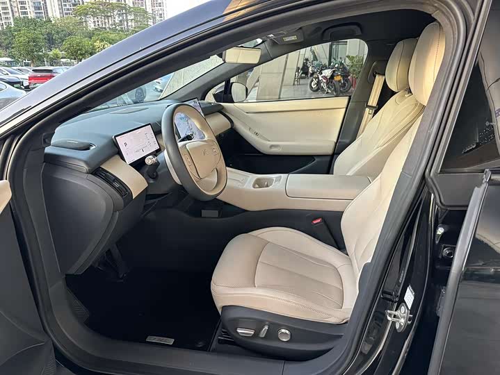 Фото 4 - XPeng F57