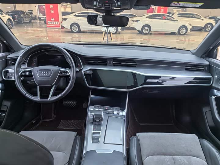 Фото 6 - Audi A6L Hybrid