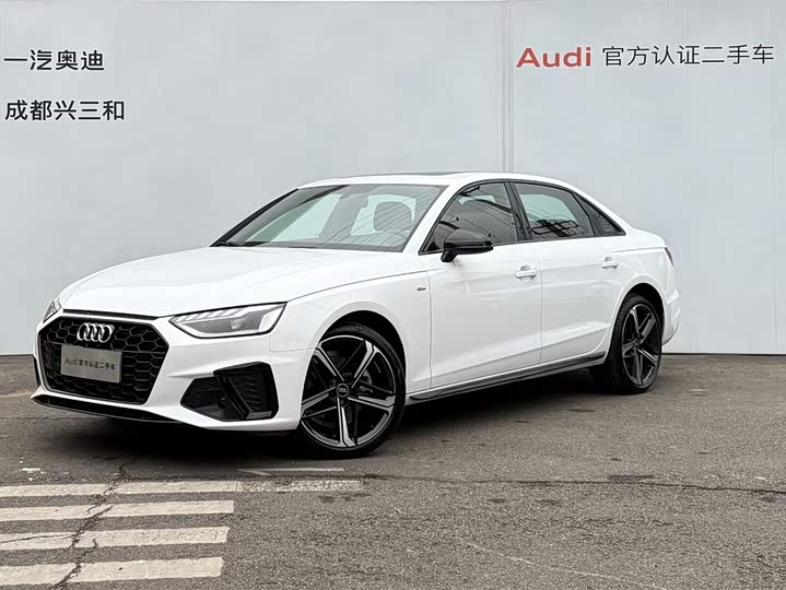 Фото 1 - Audi A4L