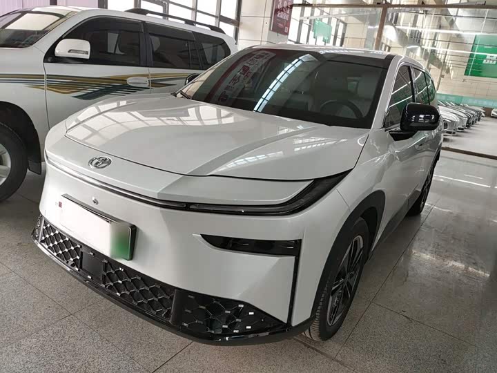 Фото 2 - Toyota bZ3X