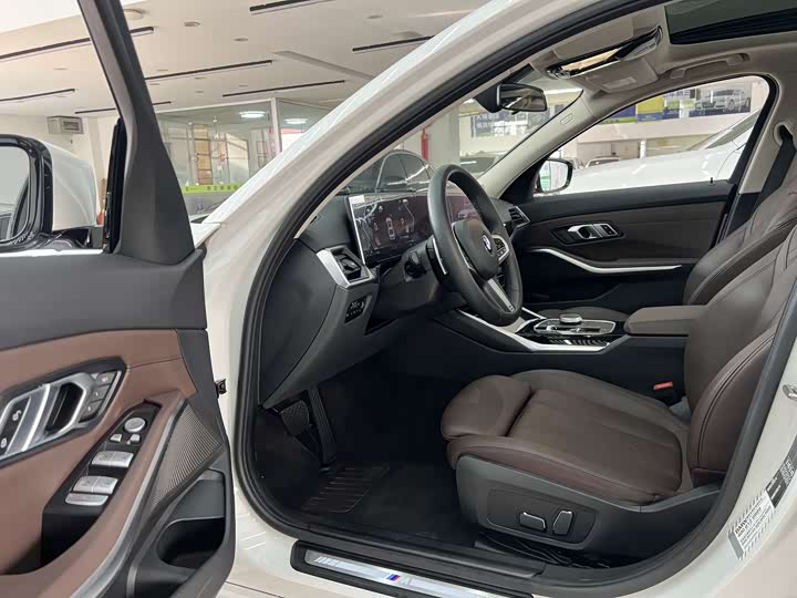 Фото 7 - BMW 3 Series